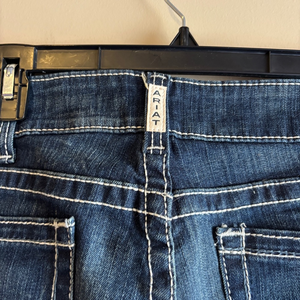 NWT Ariat jeans - Picture 6 of 7